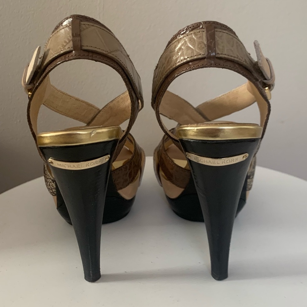 EUC ✨ Michael Kors Niki cross strap sandal - Picture 5 of 11